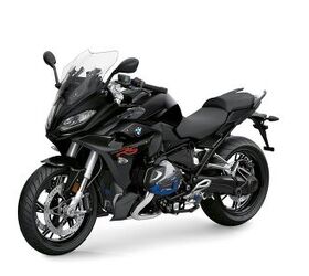 2019 BMW R1250R, R1250RS and R1250GS Adventure First Look