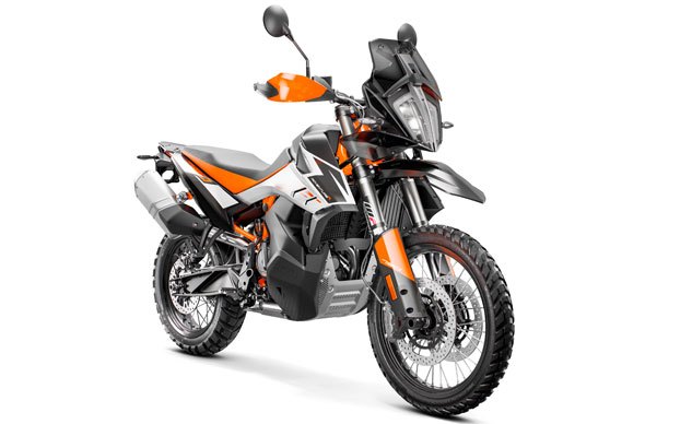 2019 KTM 790 Adventure and 790 Adventure R First Look
