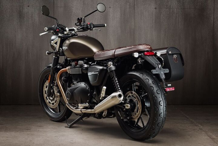 2019 triumph street twin street scrambler review first ride, Your Street Twin Urban Ride kit comes with a brown seat one saddlebag various trim bits etcetera there s a similar package for the Scrambler