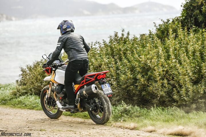 2020 moto guzzi v85 tt review first ride, The tail lights are supposed to be reminiscent of a jet s afterburners when lit