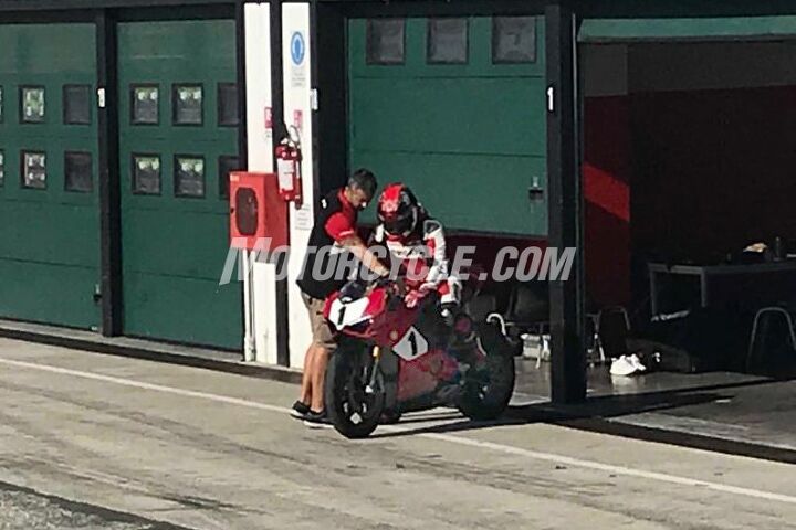 new ducati panigale v4 spy shots leaked, Foggy is that you