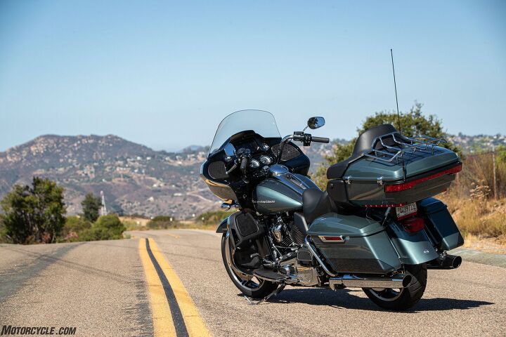 2020 vision new harley davidson touring models review, Road Glide Limited in Silver Pine Spruce is one of several 29 349 two tone options