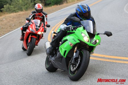 church of mo 2009 kawasaki zx 6r vs triumph daytona 675, The Ninja s ergonomics are more embracing of long rides or duty as daily commuter It takes one more small but significant leap ahead of the Triumph