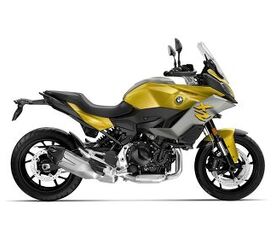 2020 BMW F900XR and F900R First Look | Motorcycle.com