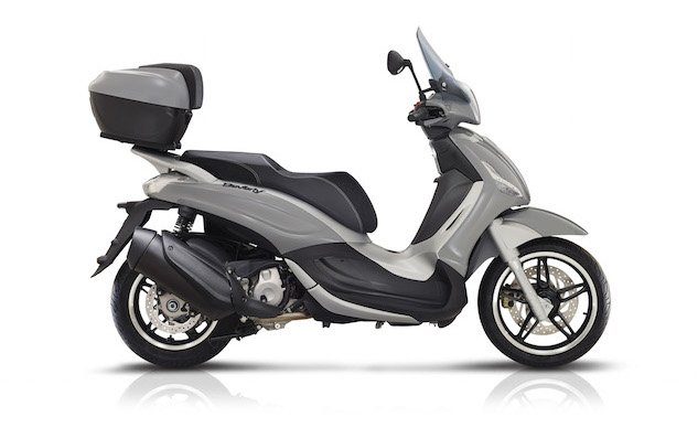 2020 Piaggio Beverly 350 Tourer First-a Look-a