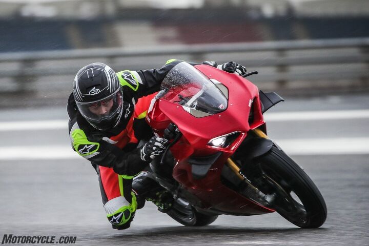 2020 ducati panigale v4 s video review