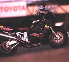 Church of MO: 1995 Suzuki GSX-R1100 First Ride | Motorcycle.com