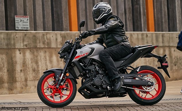 2020 yamaha mt 03 video review