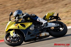 church of mo 2010 bmw s1000rr review, The unfastening of three bolts quickly removes the license plate mount fender and rear turnsignals