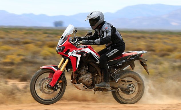 2020 honda africa twin quick ride review, The re launch of the Africa Twin in 2016 brought back one of Honda s iconic off road models but its liter class engine placed it in a weird spot in the marketplace
