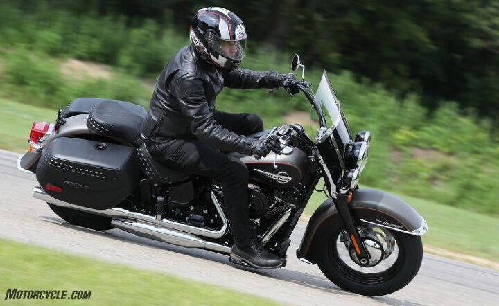 top five underrated harley davidsons, Running out of ground clearance is no longer a drag