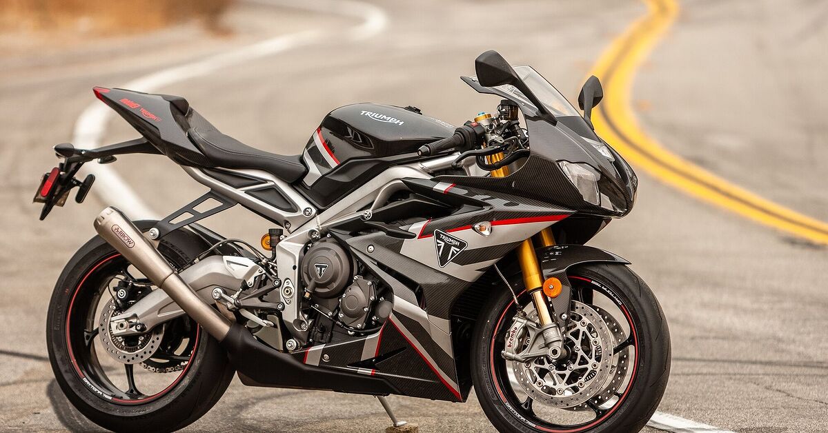 2020 Triumph Daytona Moto2 765 Track and Street Review | Motorcycle.com