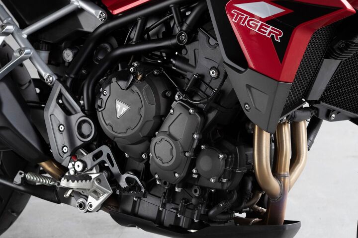 2021 triumph tiger 850 sport revealed in epa filings, Despite the number change the Triumph Tiger 850 Sport is certified as sharing the same 887cc three cylinder engine as the Tiger 900 adventure models