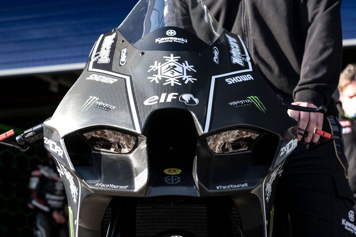 kawasaki wsbk team tests new 2021 ninja zx 10rr superbike
