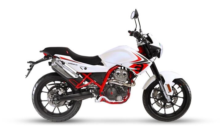 chinese aprilia flat tracker revealed in design filings update it s an fb mondial, The Cafe 150 s liquid cooled DOHC Single with electronic fuel injection claims an output of 17 8 hp at 9750 rpm and 10 3 lb ft at 7500 rpm