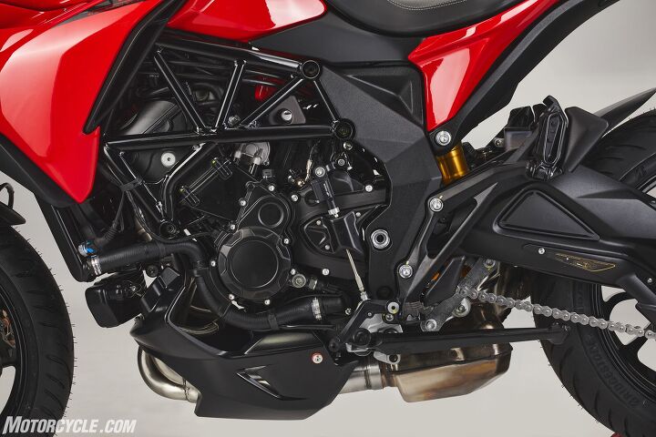 mv agusta updates the turismo veloce range for 2021, There are lots of changes you can t see but the result of MV s Euro 5 tweaking should be a healthy bump in mid range power