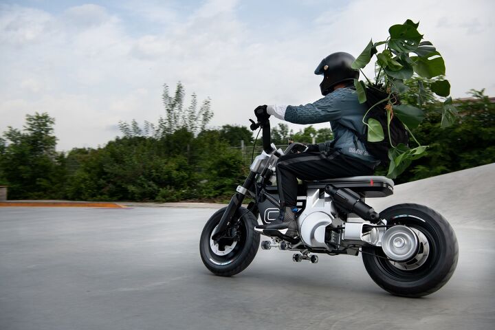 the bmw motorrad concept ce 02 is an urban electric bike for gen z