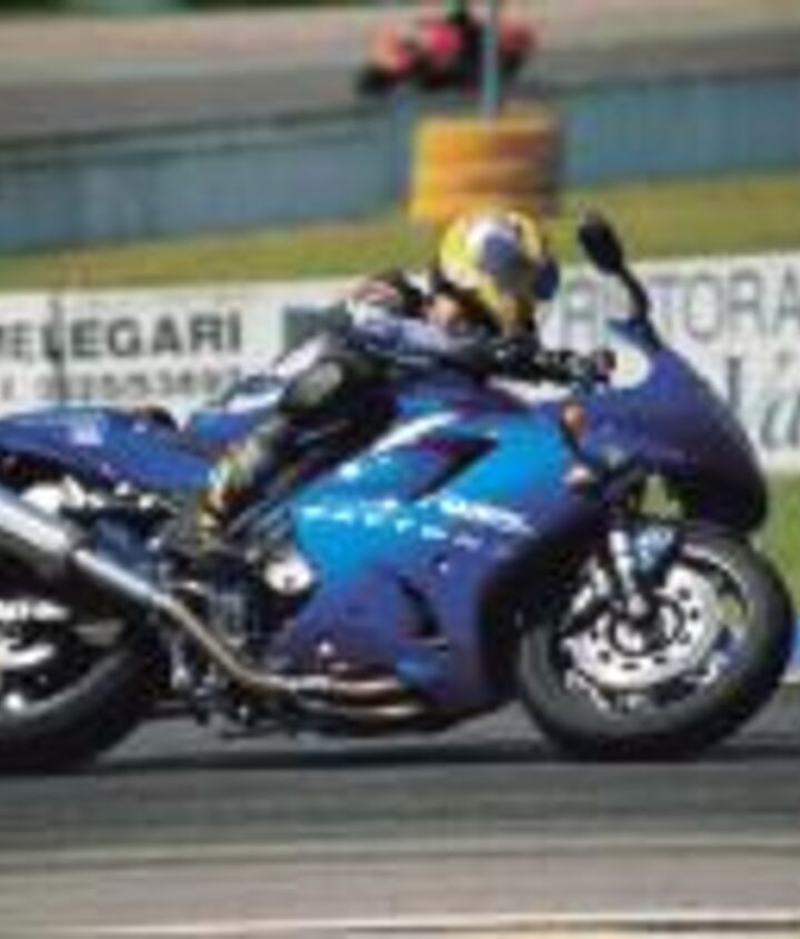 church of mo 2002 triumph 955i daytona first ride