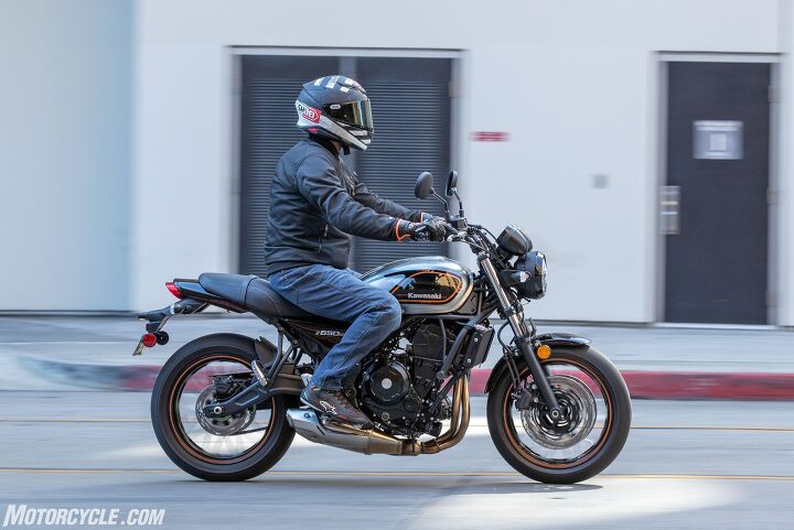 2022 kawasaki z650rs review first ride, This is the definition of a relaxed and comfortable riding position