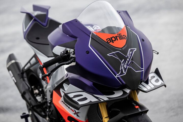 aprilia introduces the most extreme rsv4 yet the xtrenta