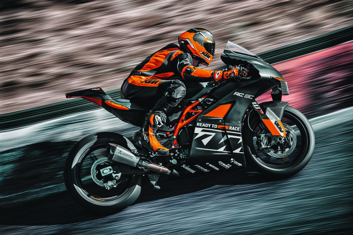 limited production 2023 ktm rc 8c first look