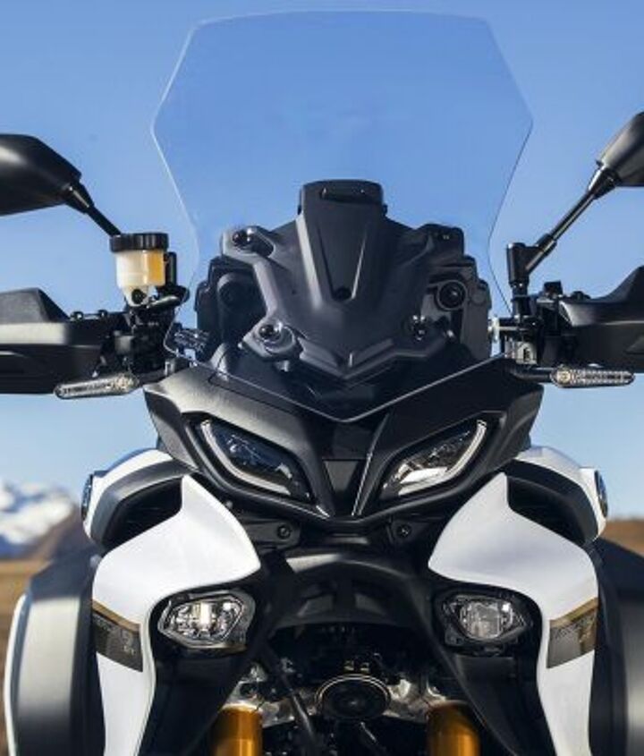 2023 yamaha tracer 9 gt and tracer 9 gt first look, Hiding in that nose section is a tiny millimeter wave radar system for the Adaptive Cruise Control