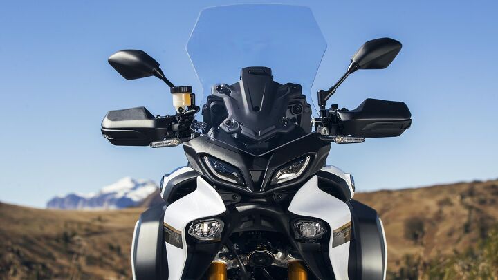 2023 yamaha tracer 9 gt and tracer 9 gt first look, Hiding in that nose section is a tiny millimeter wave radar system for the Adaptive Cruise Control