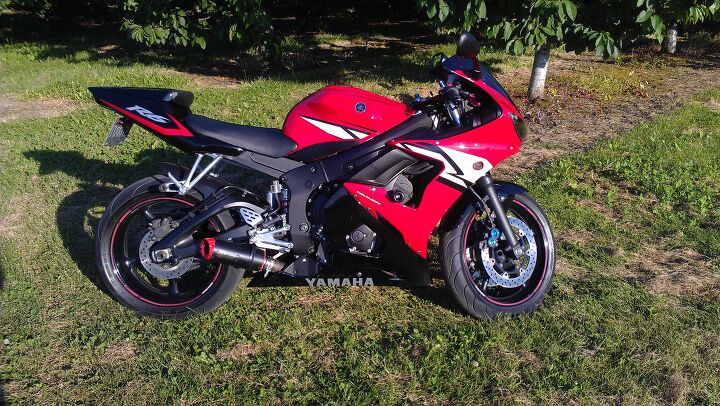 2004 Yamaha YZF R6's media | Motorcycle.com