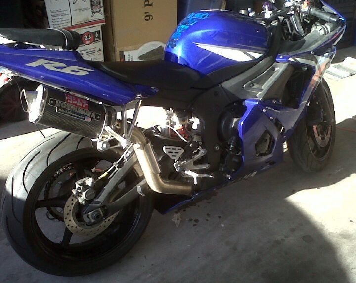 2004 Yamaha YZF R6's media | Motorcycle.com