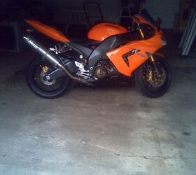 2004 Kawasaki Ninja® ZX-10R's media | Motorcycle.com