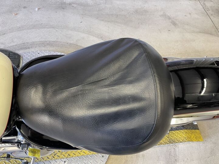 only 22 966 miles aftermarket exhaust lightbar rider floorboards visors new