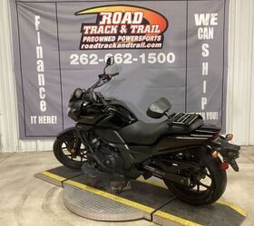 1 owner 26 748 miles abs automatic riders backrest rider floorboards and