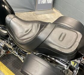 1 owner 42 699 miles corbin seat garmin zumo navigation backrest rack