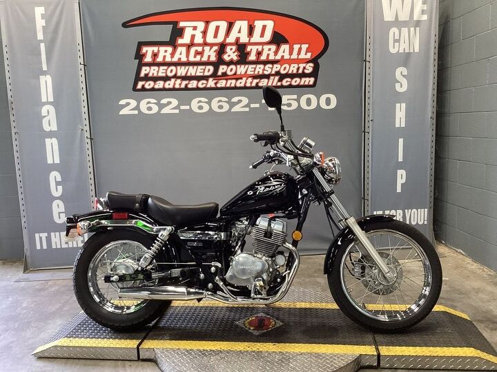 only 2983 miles new front tire low seat height and stock nice budget fuel