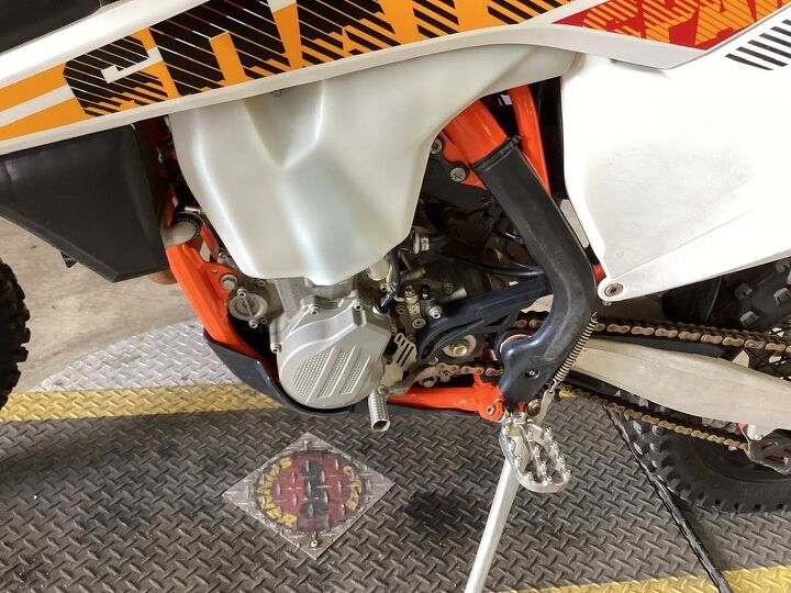only 1501 miles fmf exhaust seat concepts seat rekluse clutch acerbis