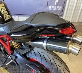 1 owner 23 042 miles dan moto exhaust carbon fiber rear hugger crg clicker