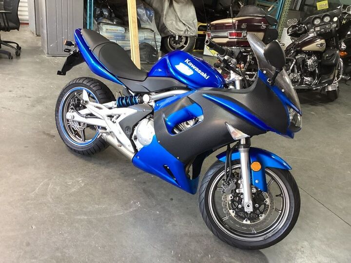 low miles stock fuel injected hard to find sport bike