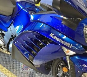 only 25 400 miles delkevic carbon fiber exhaust kawasaki top box with passenger
