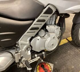15 993 miles z technik windscreen rack heated grips bmw tank luggage