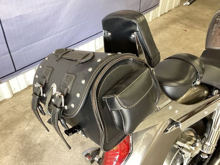 only 17 959 miles cobra exhaust backrest rack top bag windshield chrome