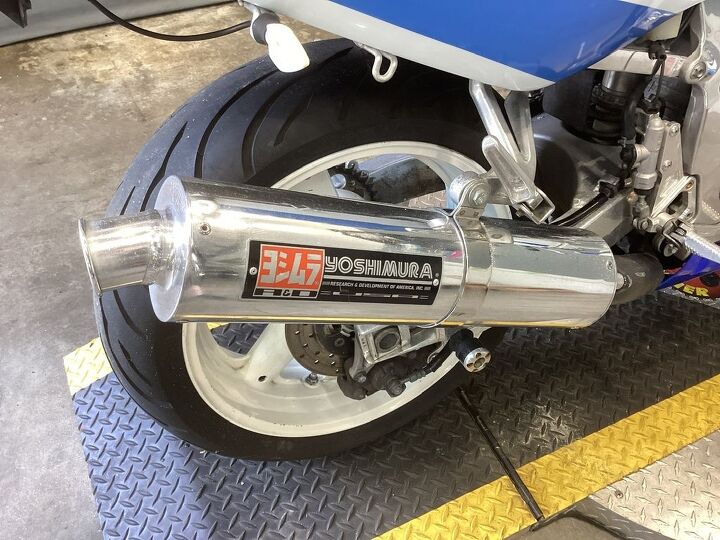 only 13 018 miles yoshimura exhaust frame slides aftermarket signals polished