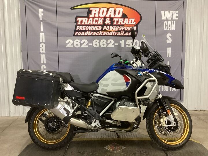 only 6 429 miles factory low suspension hp package bmw hard luggage traction