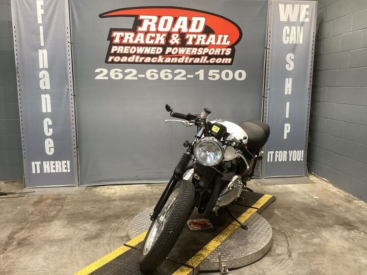 only 1783 miles aftermarket heat wrapped exhaust rear fender eliminator