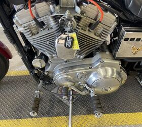 only 14 222 miles vance and hines exhaust high flow intake chrome side covers