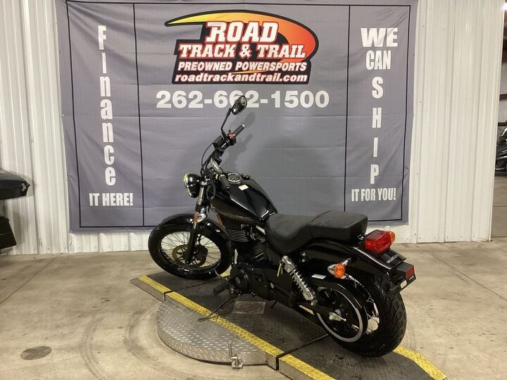 only 3603 miles stock blacked out cruiser low seat height 2017 suzuki