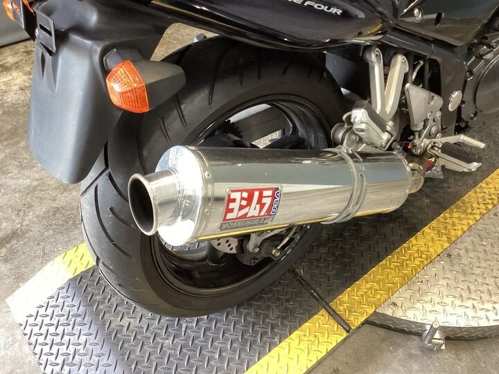 only 16 976 miles yoshimura exhaust center stand and new front tire clean big