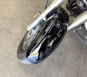 1 owner 37 269 miles hard mounted hard saddlebags windshield lightbar