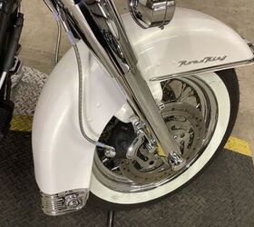 1 owner wow factor custom pearl white paint aftermarket exhaust highflow