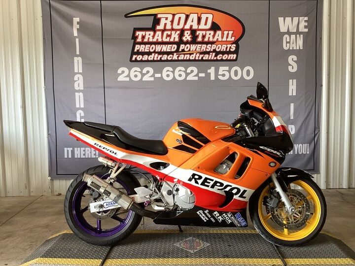 only 25851 miles smokin joe special edition aftermarket repsol fairings full