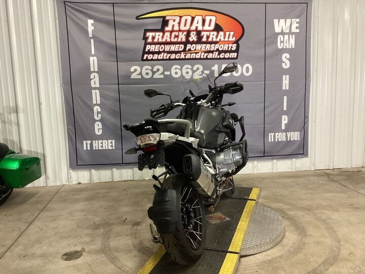 only 7931 miles 1 owner keyless start abs pro traction control esa ride